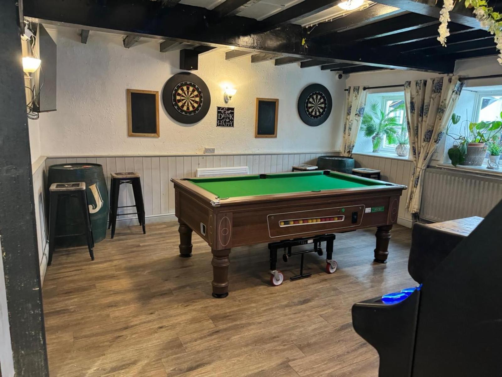 The Eagles Inn Раядер Екстер'єр фото